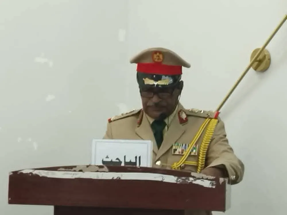 العميد الركن عبدالعزيز البتول يعزي بوفاة العميد الركن طيار عبدالباسط العامري