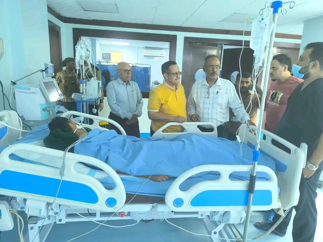 القائم بأعمال الأمين العام وعدد من قيادات المجلس يطمئنون على صحة الجريح نسيم جاحور
