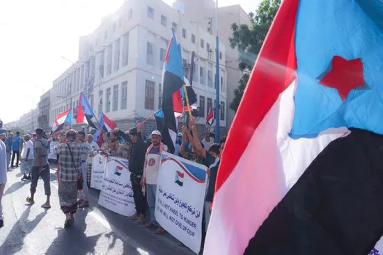 الجنوب العربي.. روح متقدة وتلاحم شعبي يكسر قيد حرب الخدمات