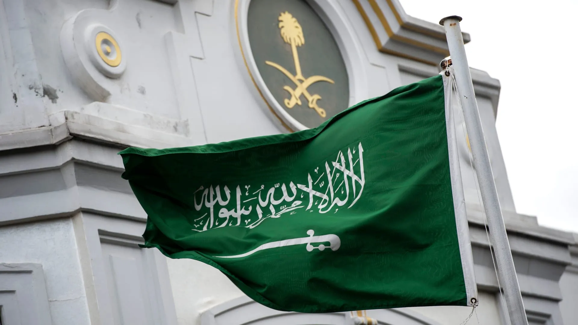 تحليل : السياسة السعودية واستراتيجية صراع التوازنات واطالة الحروب