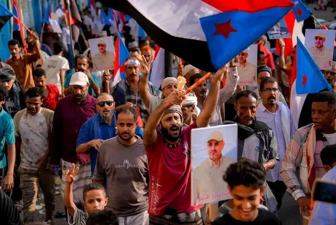 حين تنتفض الشعوب.. تسقط حسابات القوة: الجنوب يرفع صوته عالياً ويرفض الوصاية ويتمسك باستعادة دولته وعاصمته عدن