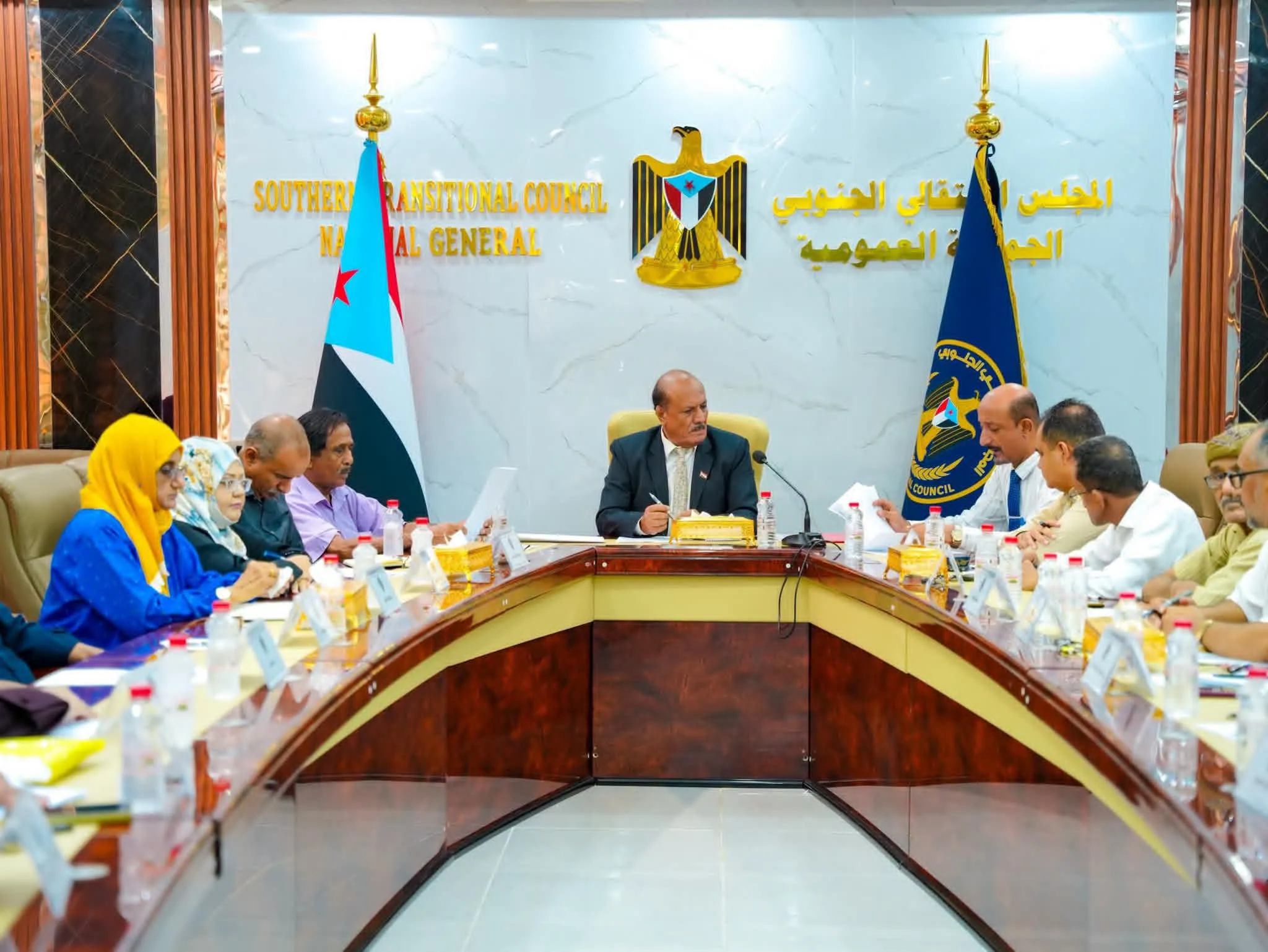 الهيئة الإدارية للجمعية الوطنية تشيد بتجربة العمل البرلماني في تعزيز الديمقراطيات ومكافحة الفساد وتندد بما تسمى مجالس التنسيق في تحريف العمل السياسي وموسسات الدولة