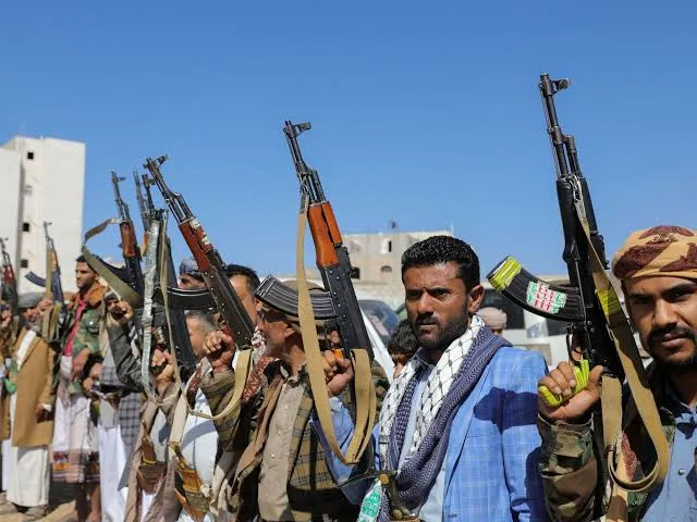 هجمات حوثية تفتح ملف استهداف المدنيين و18مدنيا بين قتيل وجريح في أيام