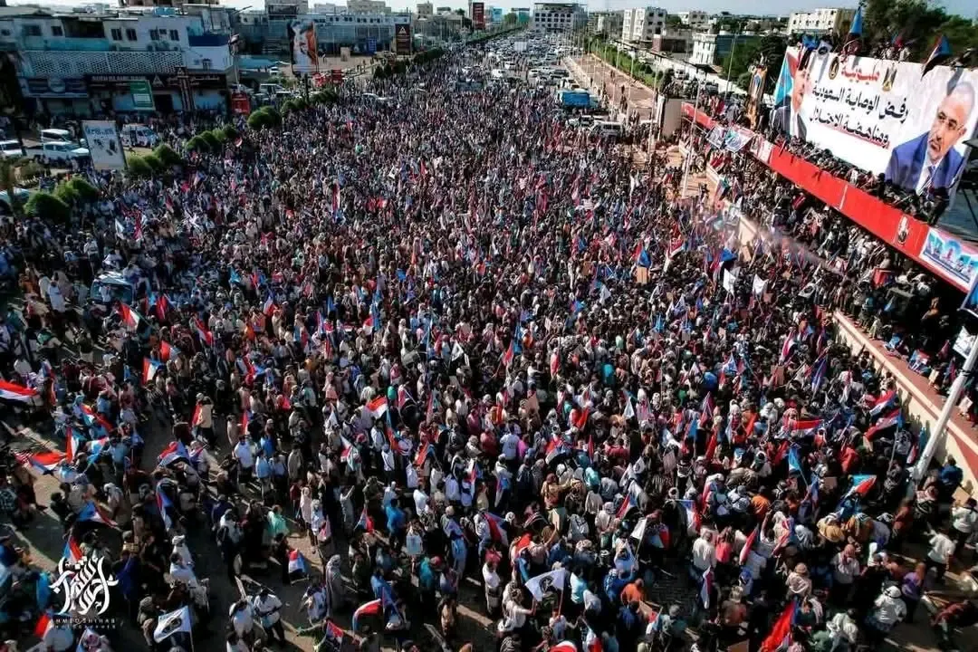 لماذا فشل مشروع السعودية في الجنوب؟ من محاولة صناعة واقع سياسي جديد إلى الاصطدام بإرادة الشارع وتعقيدات الجغرافيا الجنوبية