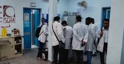 استقالة جماعية لـ183 ممرضاً وممرضة في مستشفى سيئون احتجاجاً على تأخر مستحقاتهم