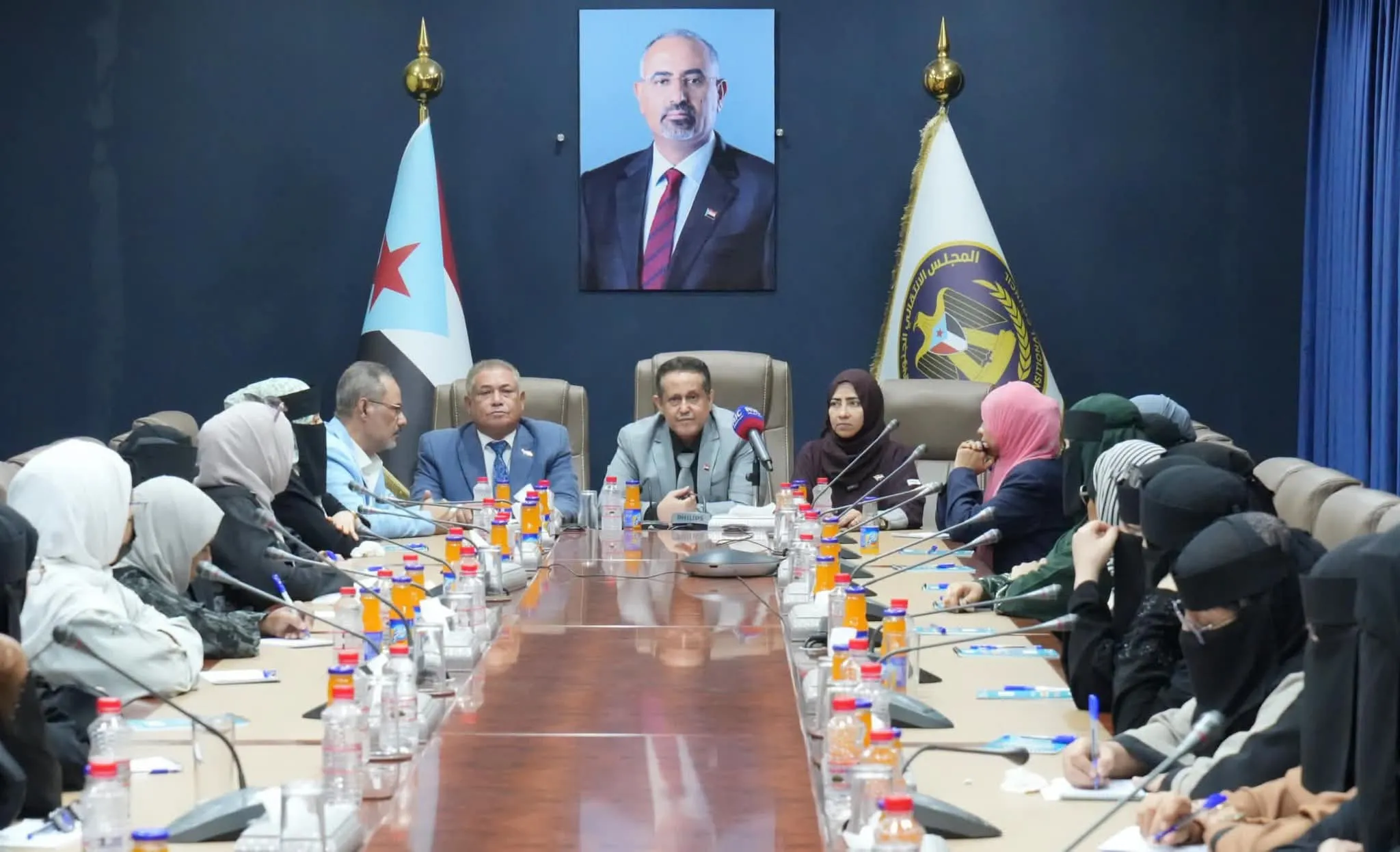 الأمانة العامة تدشن لقاءاتها بالقطاع النسوي وتؤكد: المرأة شريك في بناء المجتمع والدولة