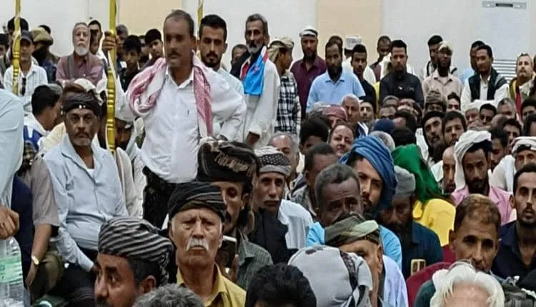 أبناء خنفر يرفضون عقد لقاء المجلس التنسيقي التوافقي ويحذرون من جر المديرية إلى صراعات سياسية تخدم سلطة الأمر الواقع المدعومة سعوديا