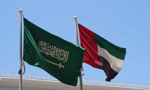 التقارب السعودي الإماراتي واعاده ترتيب أوراق الجنوب.. هل فرضت تطورات الحرب معادلة جديدة؟