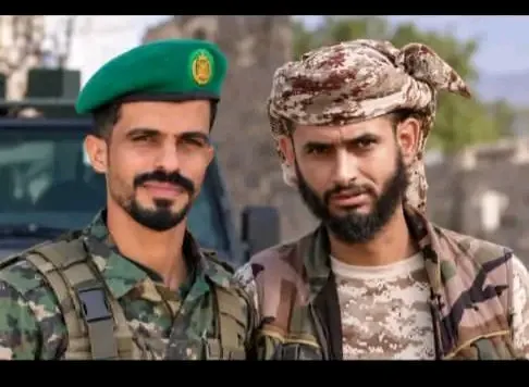 العميد الركن عبدالعزيز البتول ينعي استشهاد القائدين البطلين معاذ «المعدّة» وعبدالرحمن «كردوم» في جبهة باب المندب