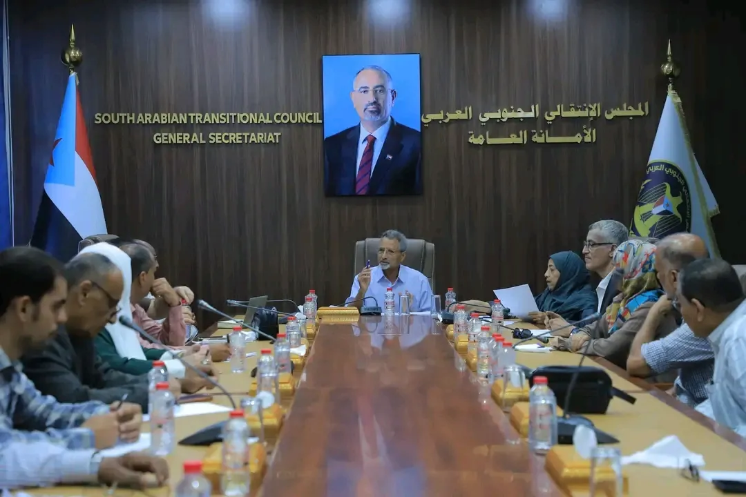 الهيئة الاقتصادية والخدمية تناقش الأزمات المعيشية والأمن الغذائي